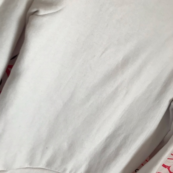 Tommy Hilfiger Classic Crew Neck SOLD - Picture 7 of 7